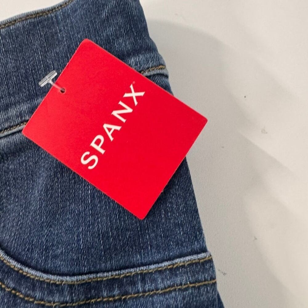 SPANX NEW NWT Large Blue Denim Medium Wash Distressed Skinny Jeans Raw Hem - Picture 9 of 16